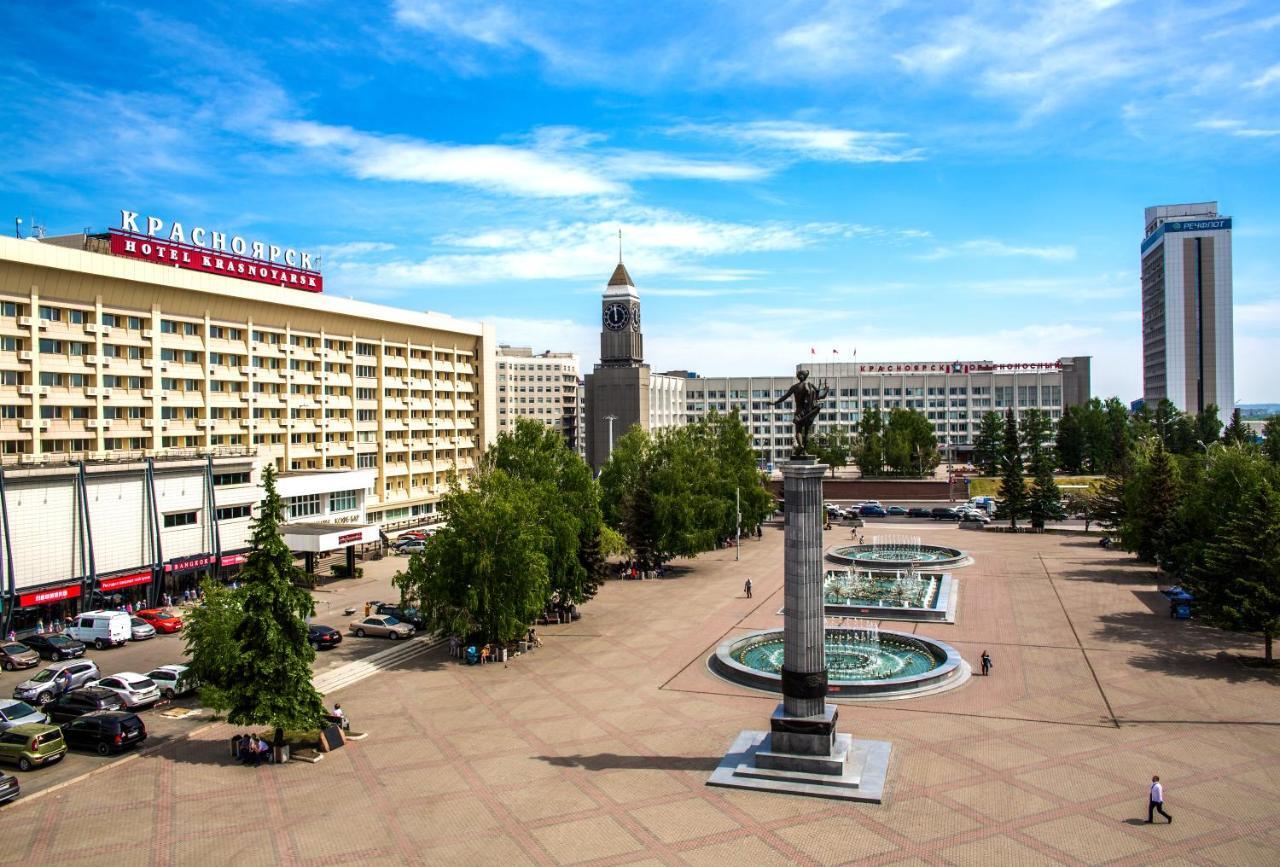 Hotel Krasnojarsk Buitenkant foto